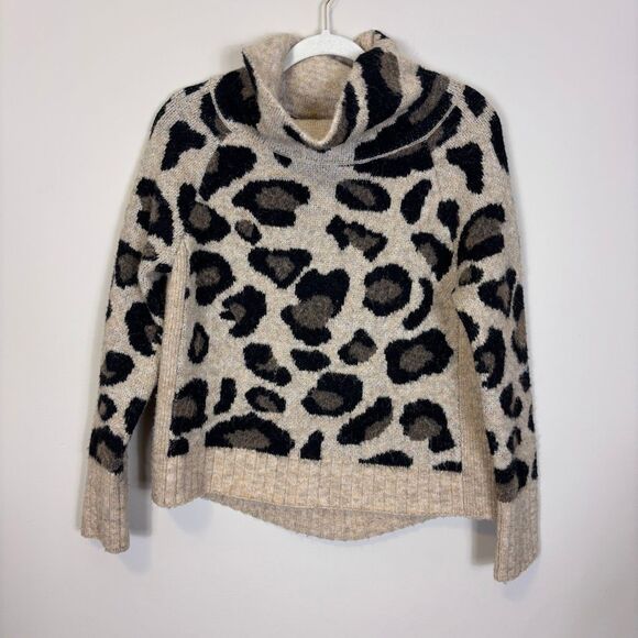 Moth Anthropologie Leopard Print Mock Neck Sweater Small - Picture 1 of 6